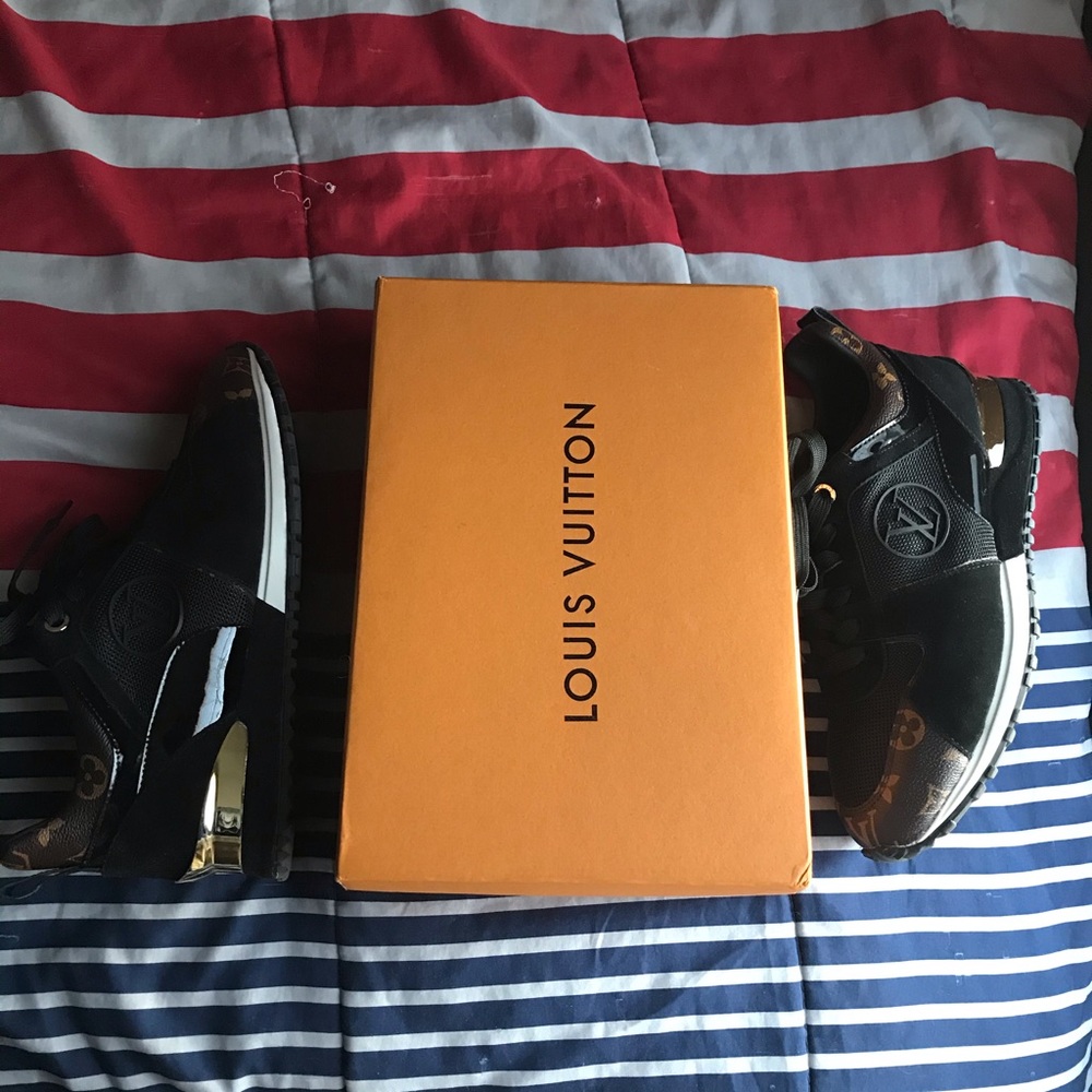 lV sneakers.